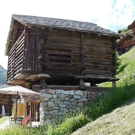 Mayen A Olivier Holiday home *